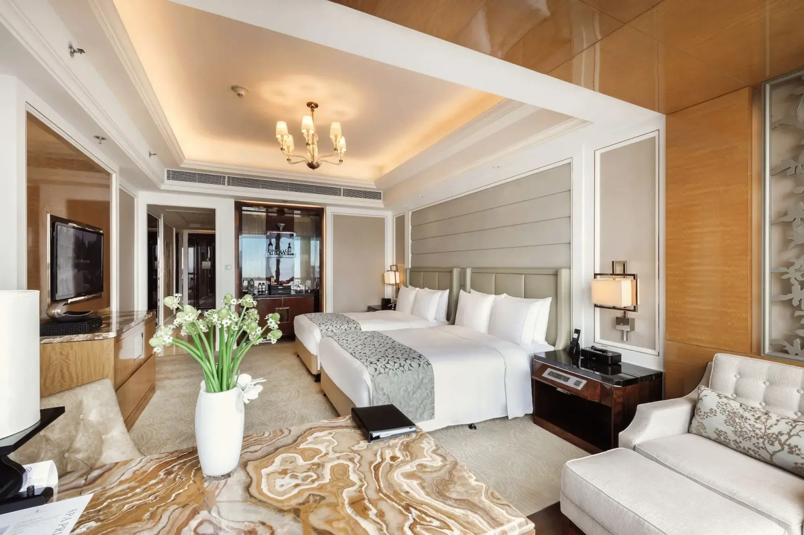 The Ritz-Carlton, Chengdu