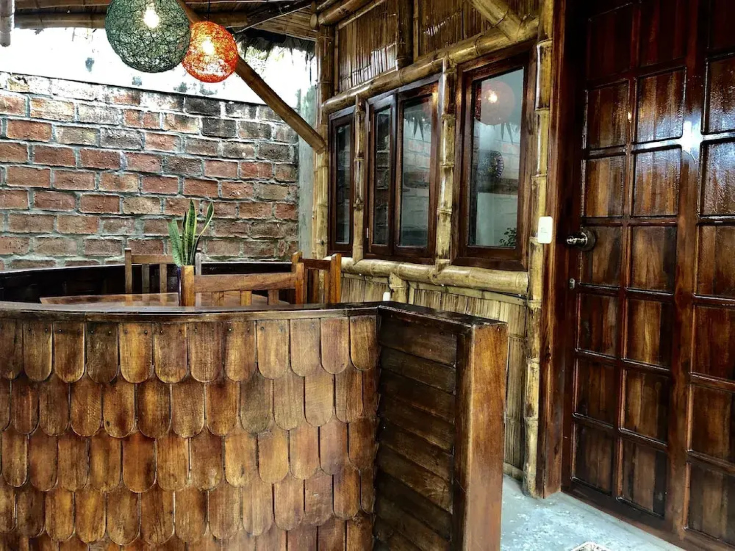 CanoaOasis Private, exclusive estate, 1 acre tropical paradise, directly on private beach area