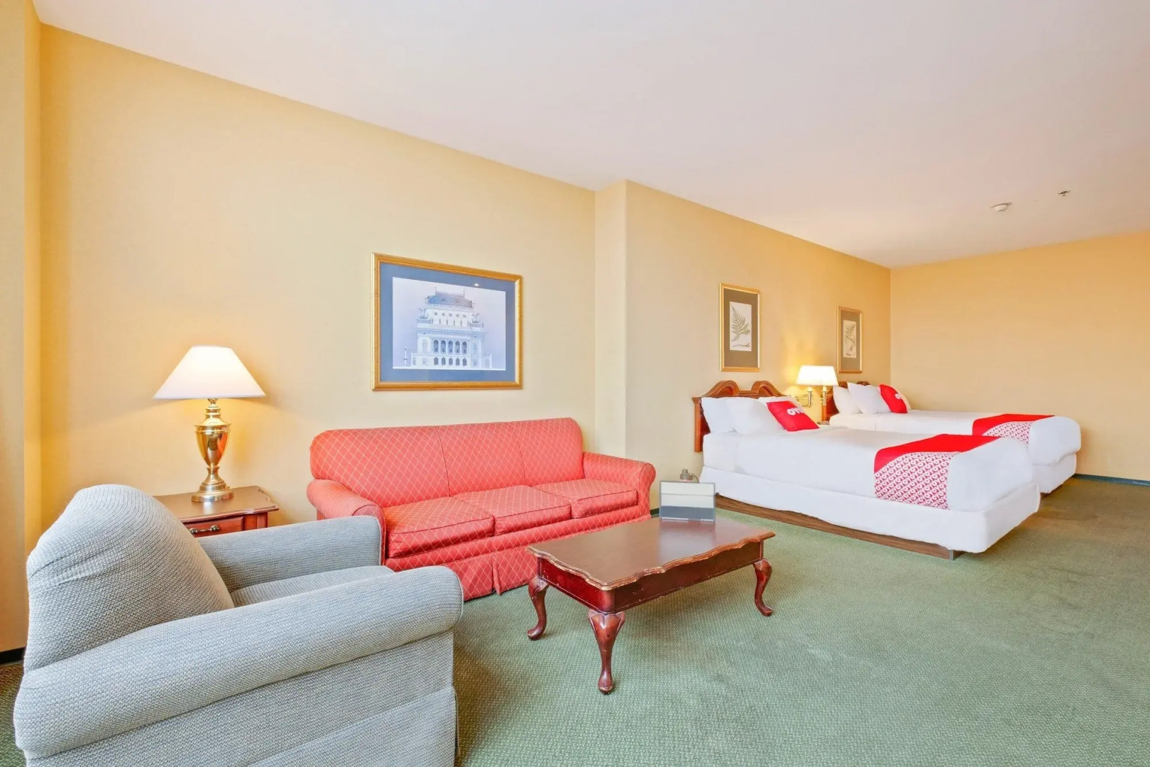 OYO Hotel St. Louis Downtown City Center MO