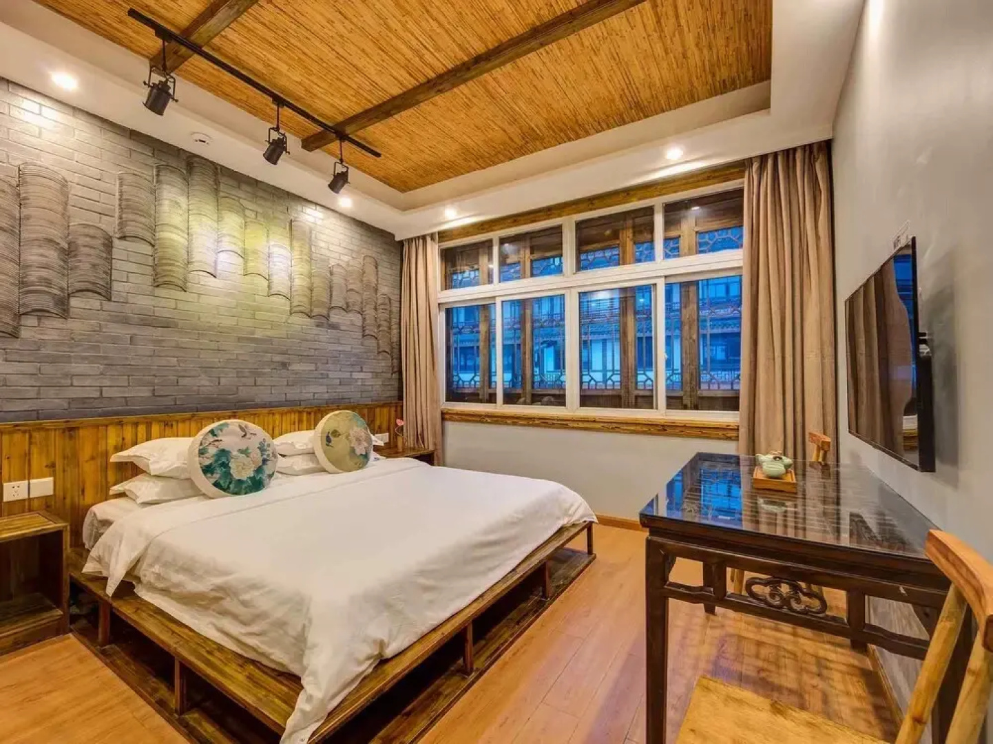 Wanruoguli Inn