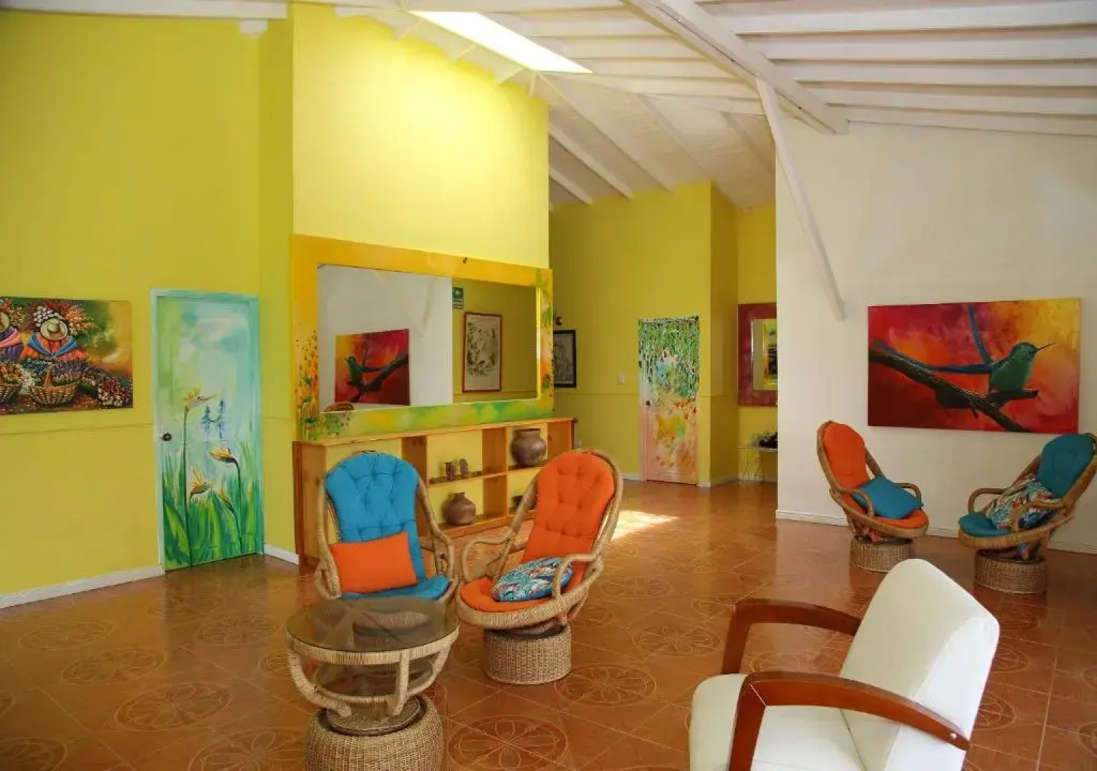 HOTEL BOUTIQUE - CAMPESTRE - BRUGMANSIA - Fincahotel