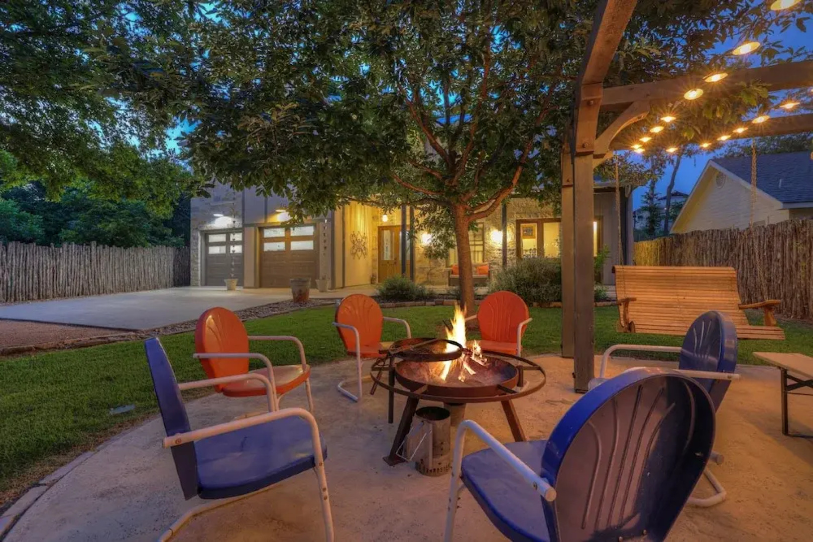 Luxury Craftsman Home With Hot Tub and Firepit - 1blk to Main