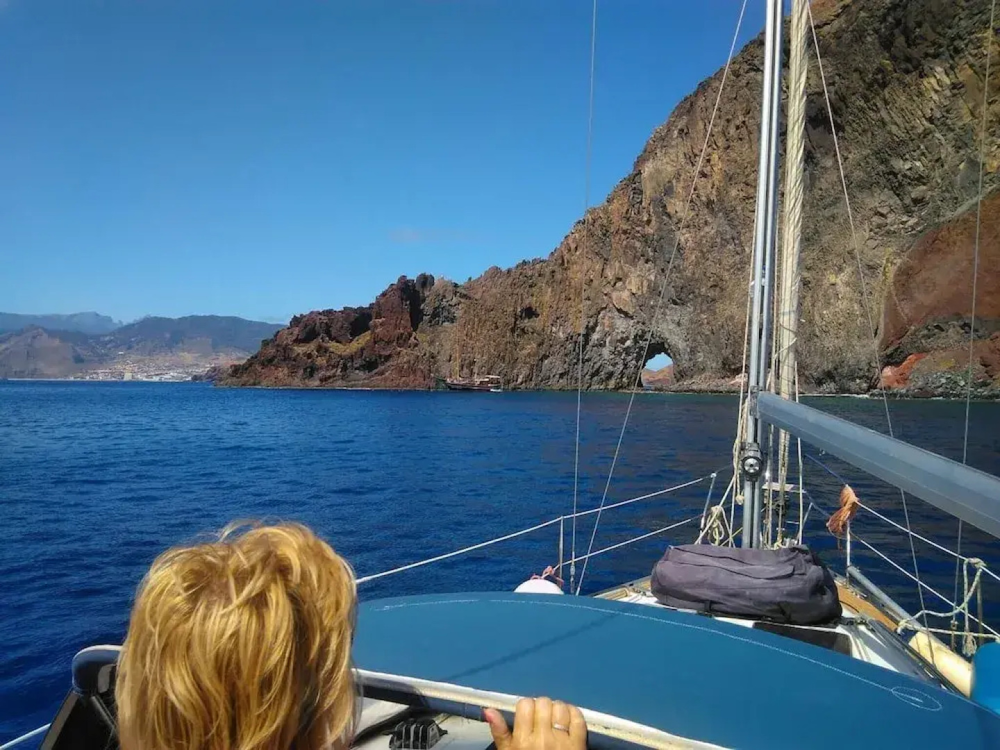 House With 3 Bedrooms in Fajã da Ovelha, With Wonderful sea View, Pool Access, Enclosed Garden