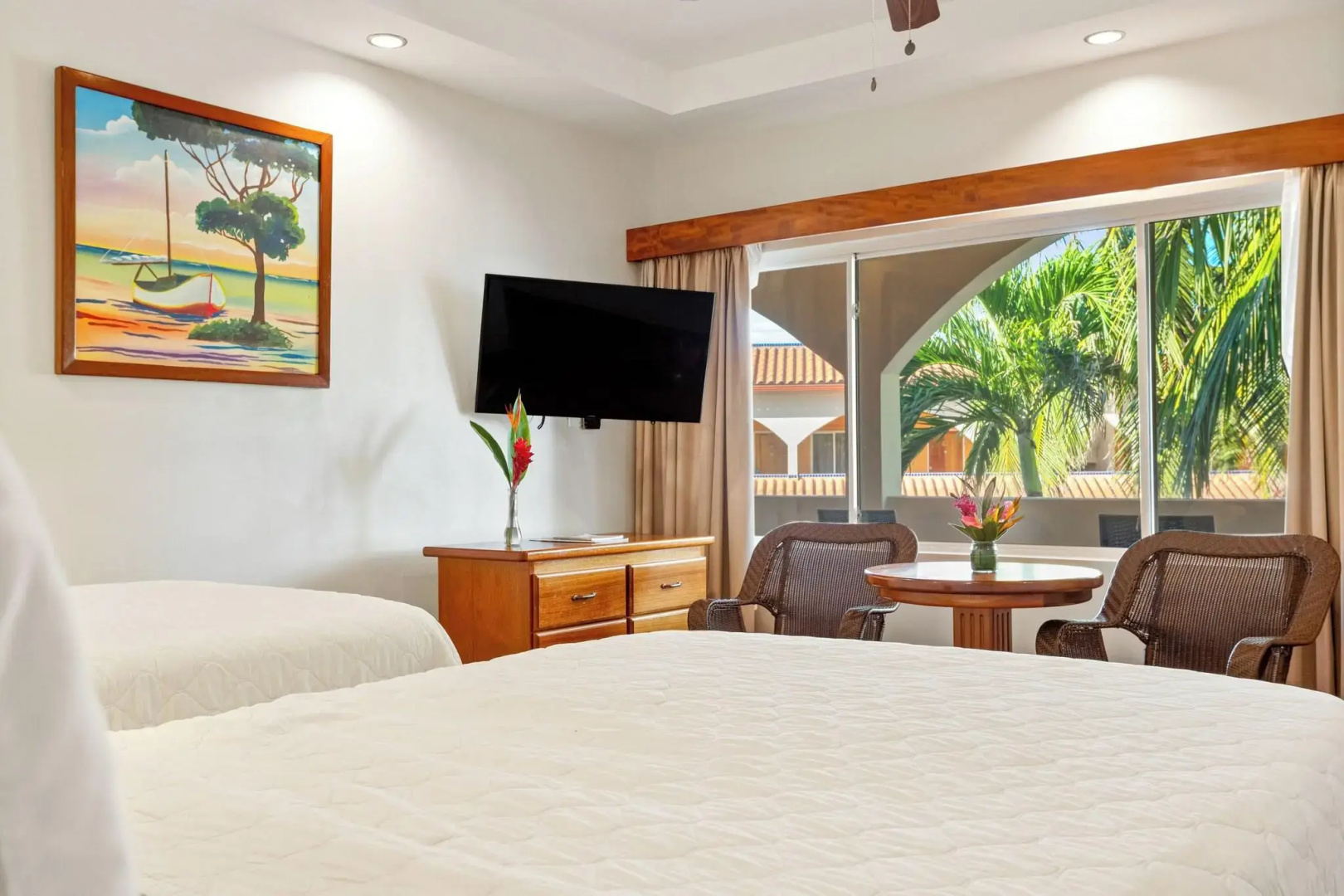Sunbreeze Hotel