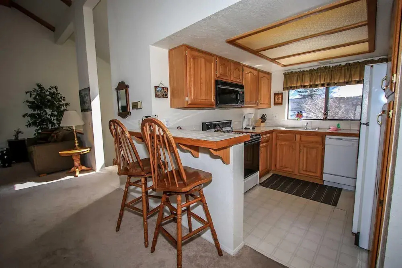 Bear Golf Inn 1218 by RedAwning