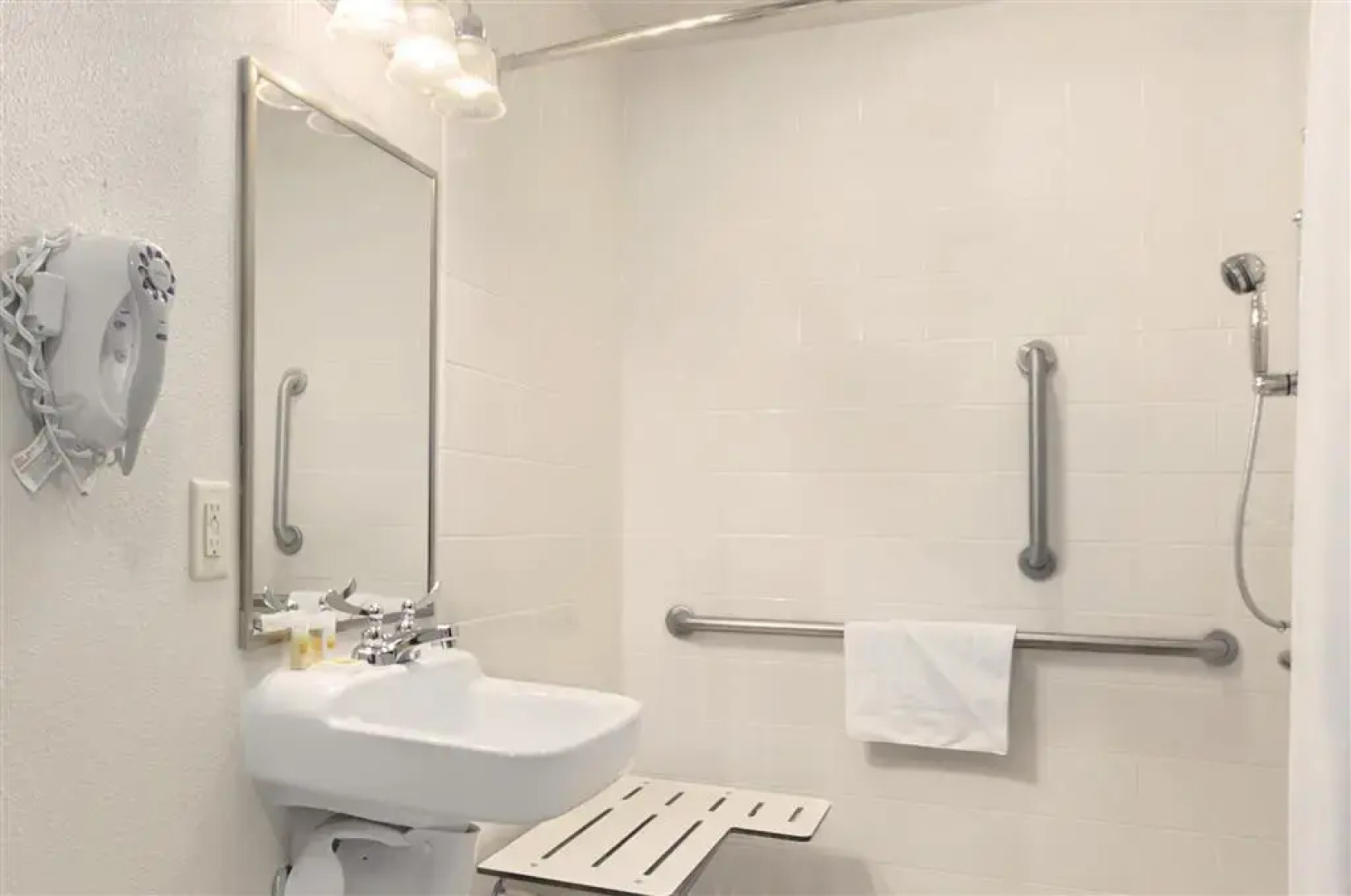 Days Inn Las Vegas at Wild Wild West Gambling Hall