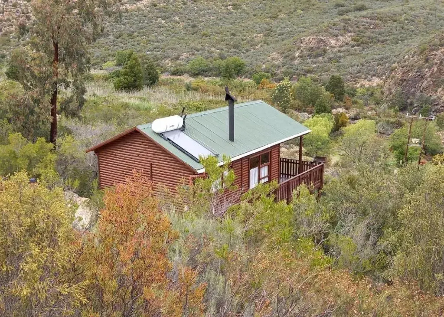 Eagle Falls Country Lodge