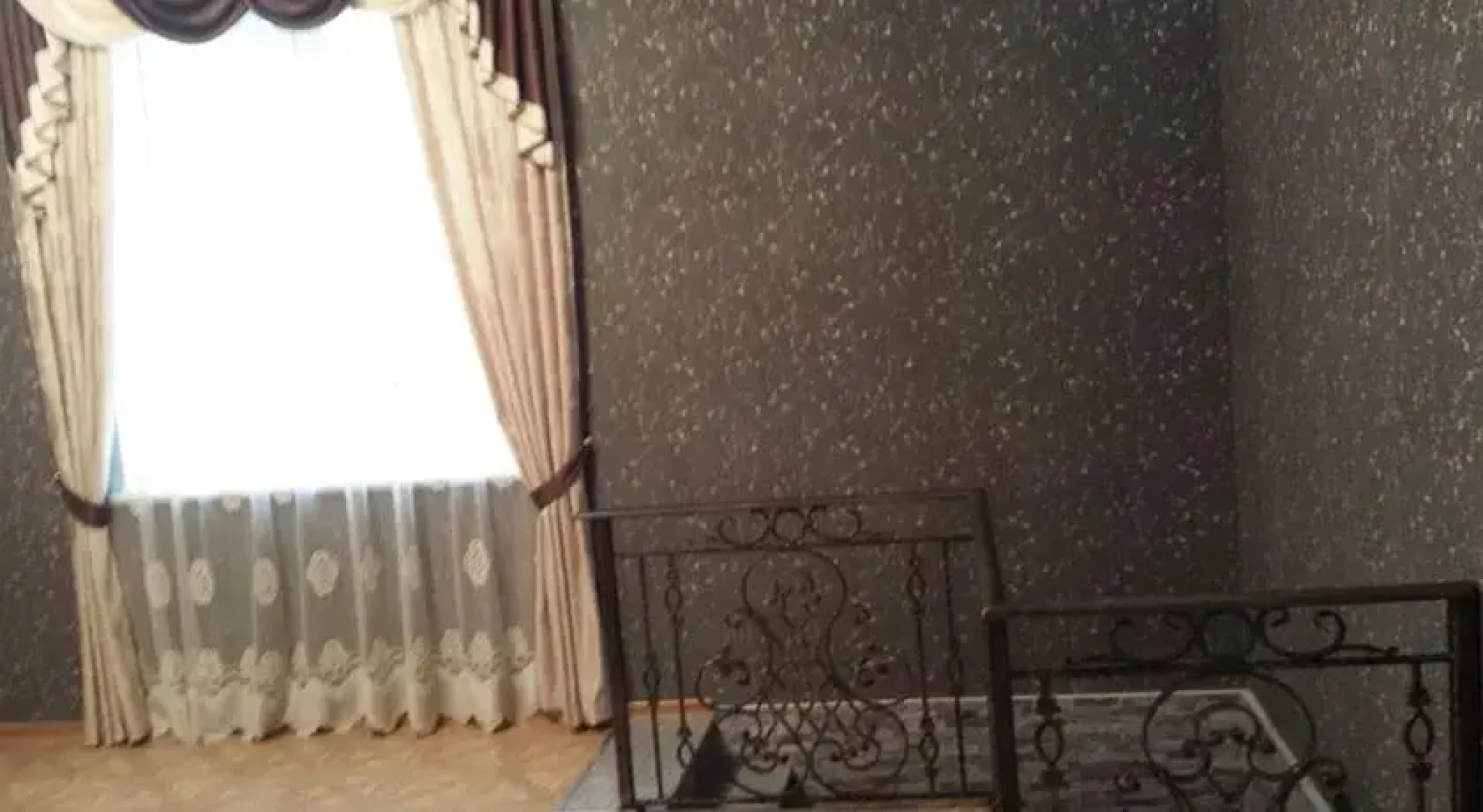 Guest house Pirosmanis