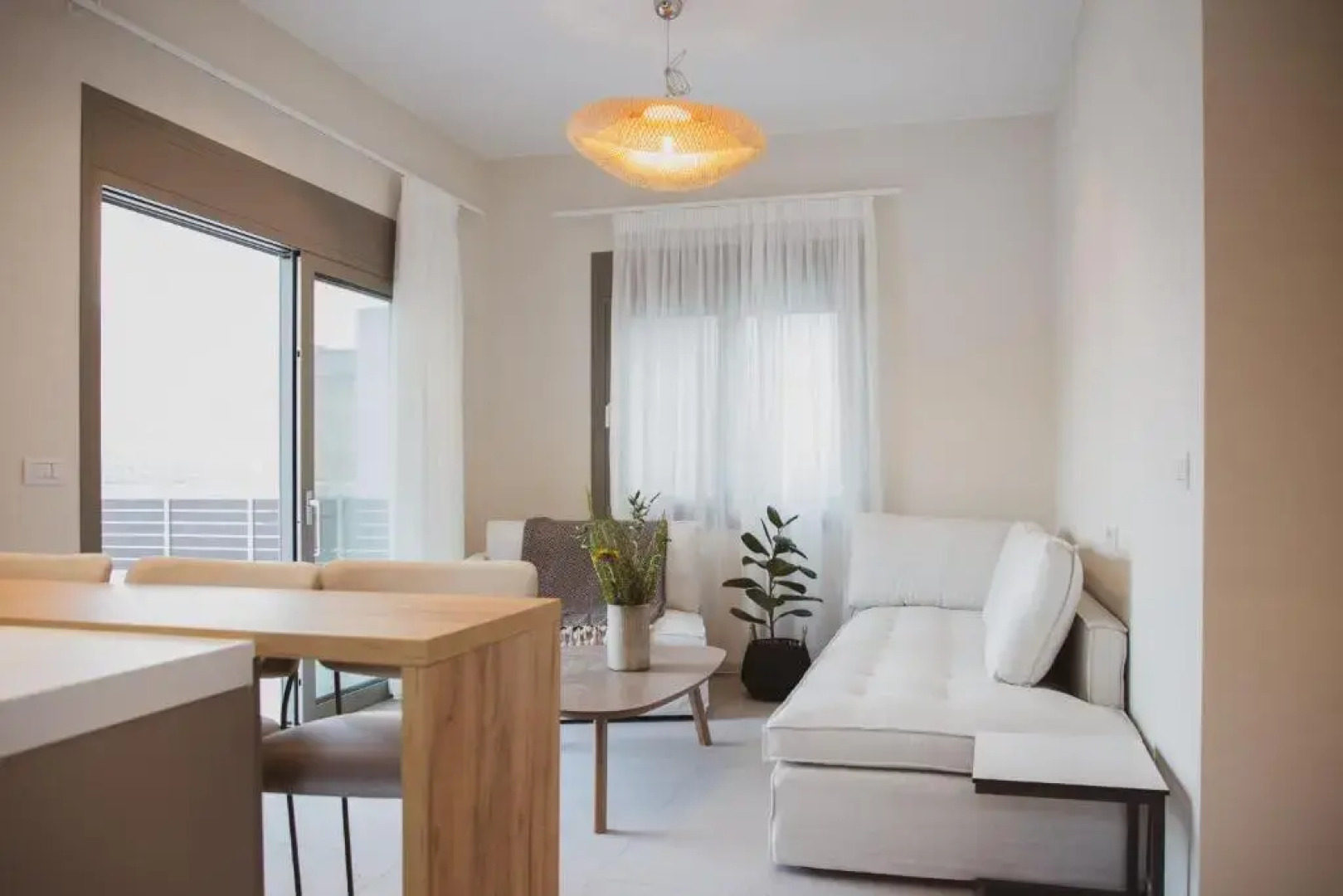 Plataria Sunrise Resort