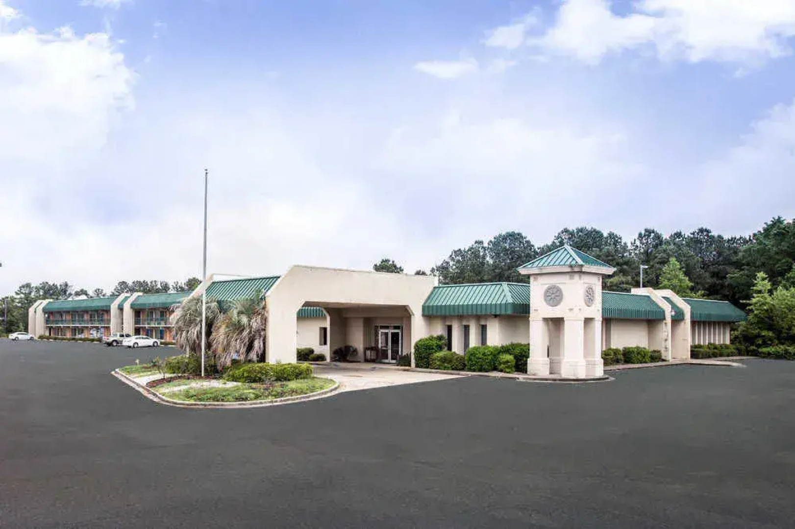 Rodeway Inn & Conference Center