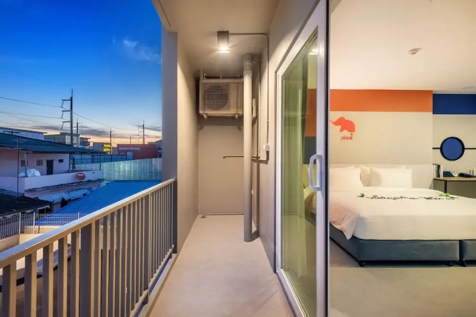 PLAAI Plus Hotel Bowin