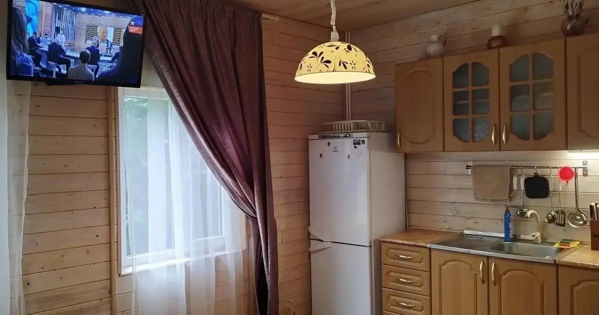 Уютные домики с выходом на реку Белая