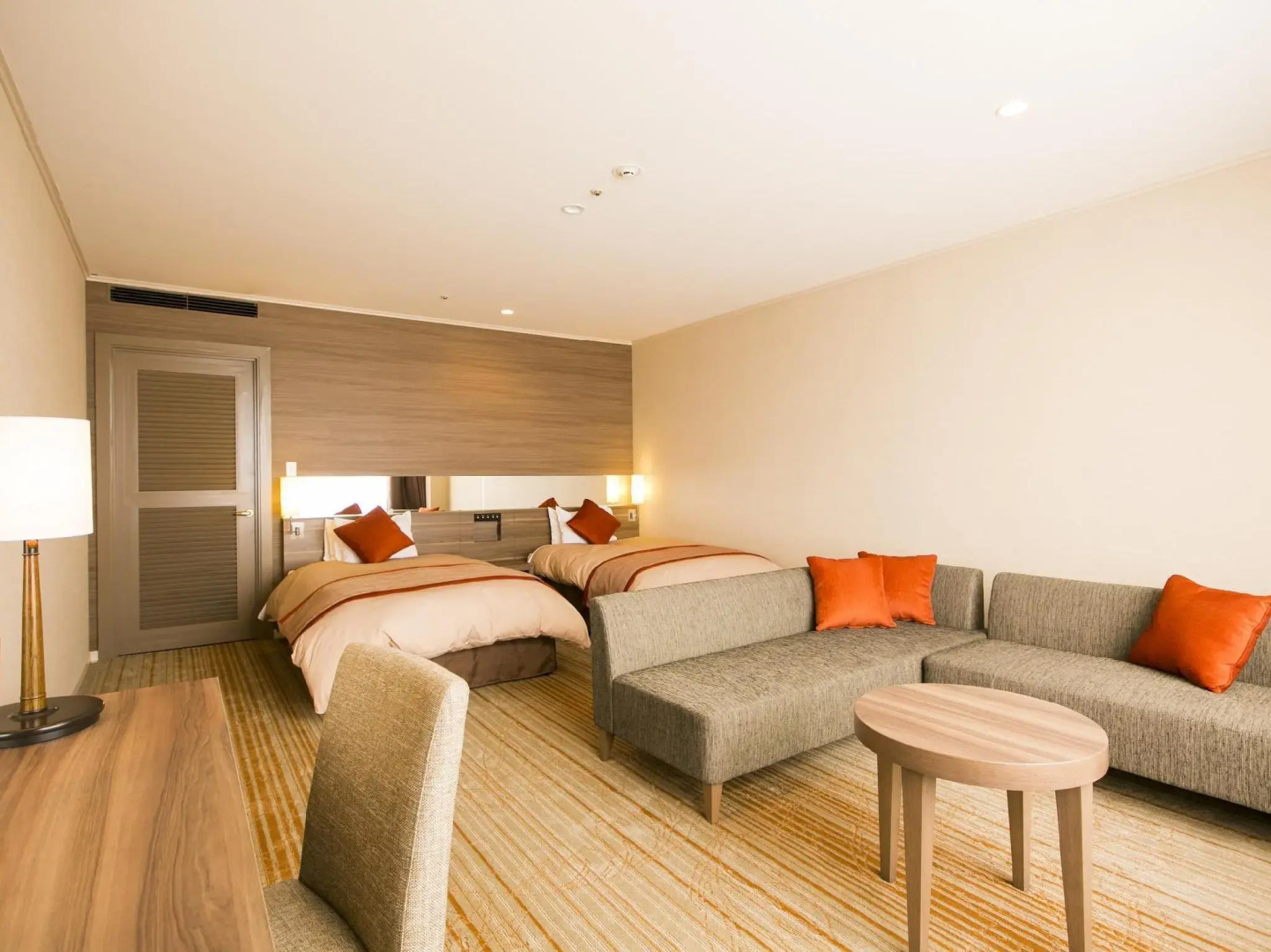 Fruit Park Fujiya Hotel