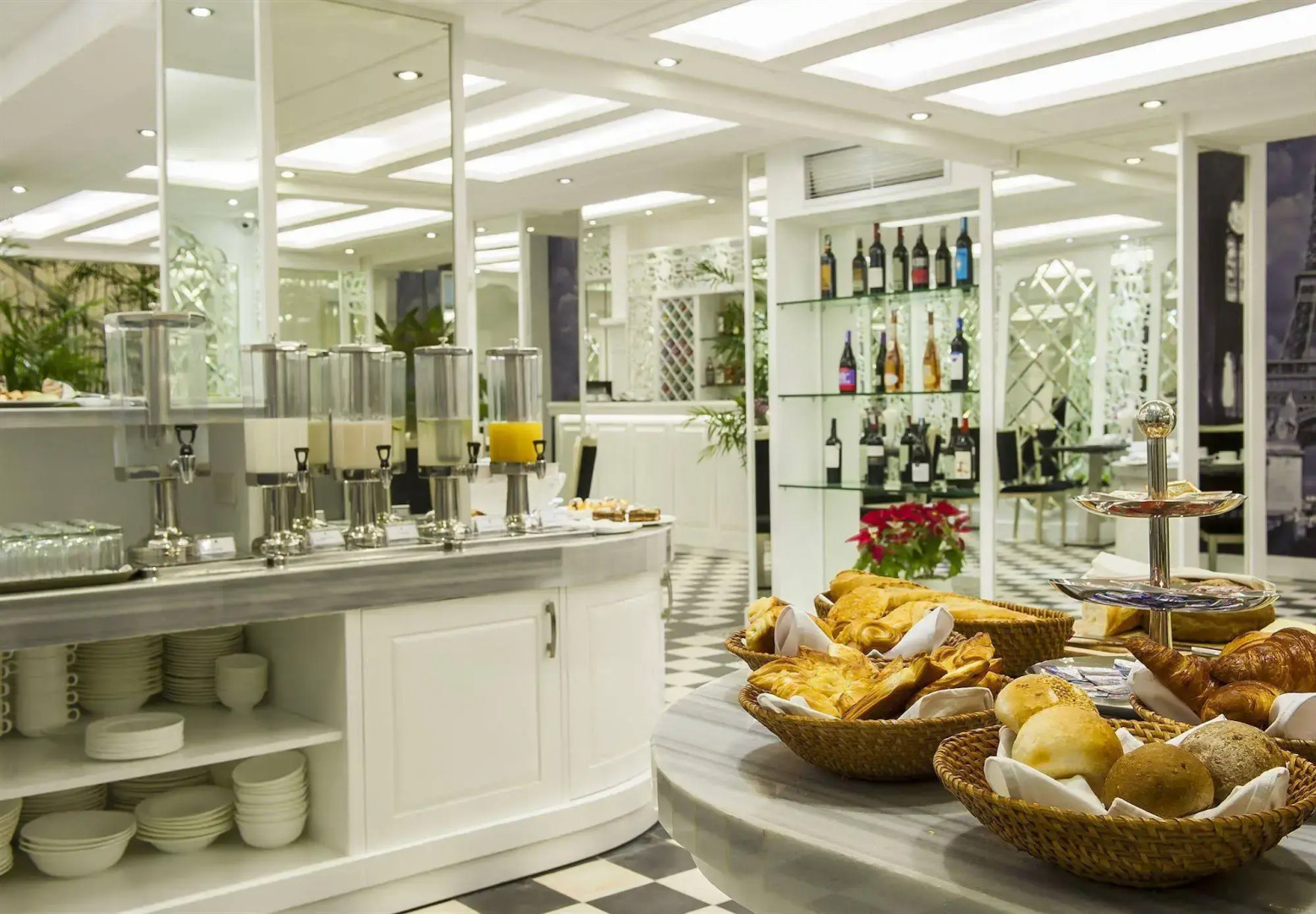 Minerva Church Hotel