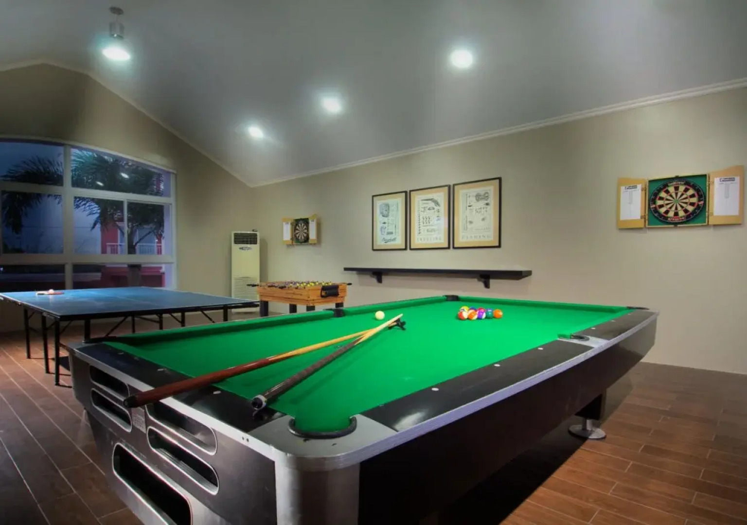 Bellini Suites at Presidio, Lakefront