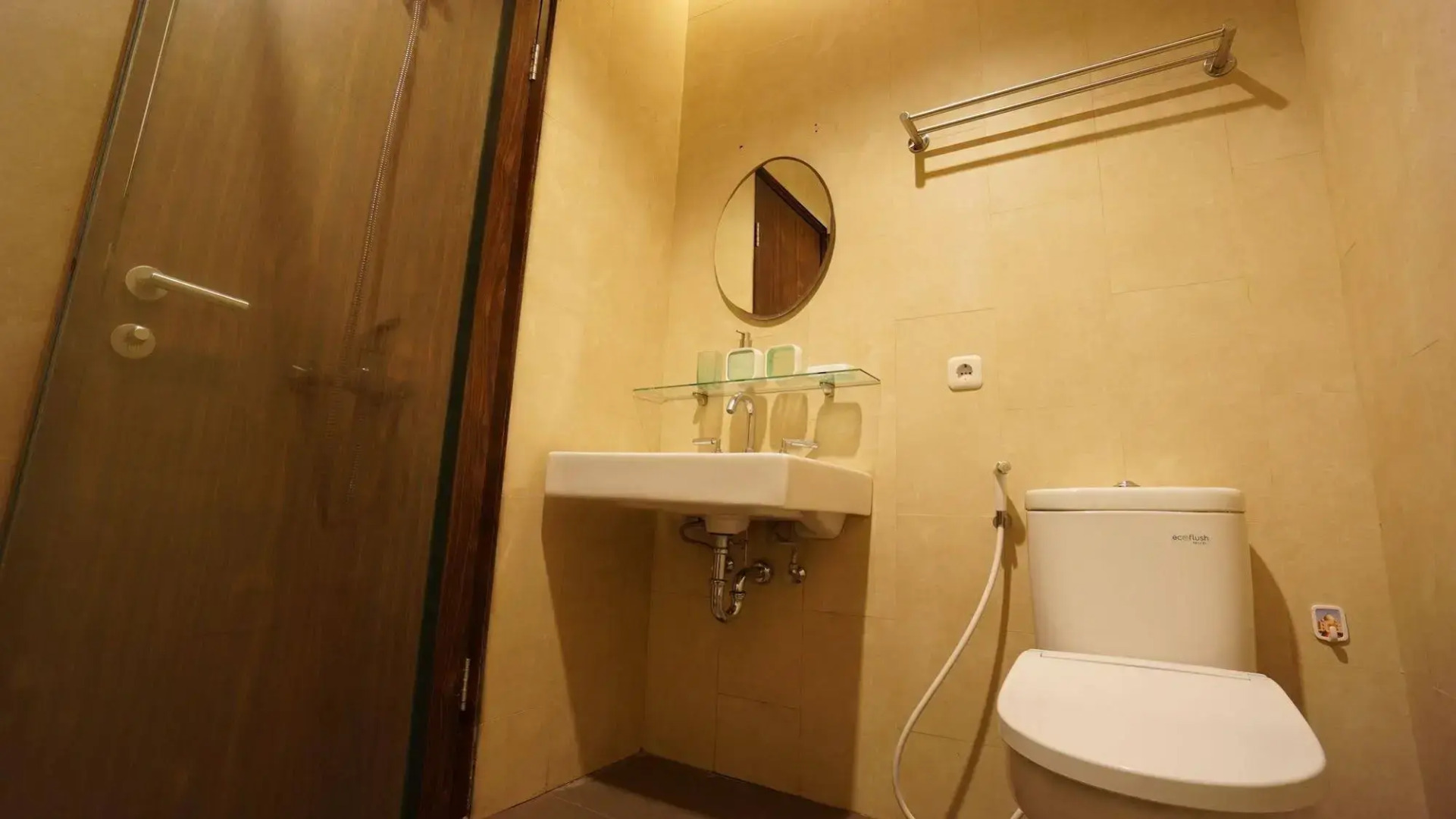 De Reiz Villa Kesuma Syariah, 3 BR, View ke Bukit