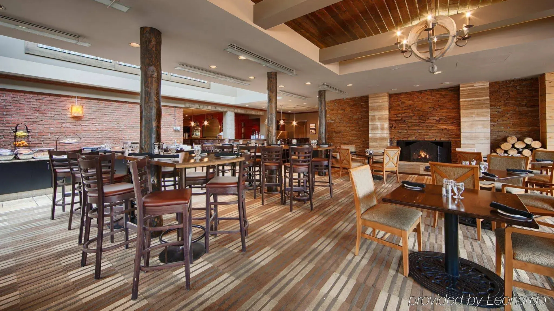 Jasper Inn & Suites by INNhotels