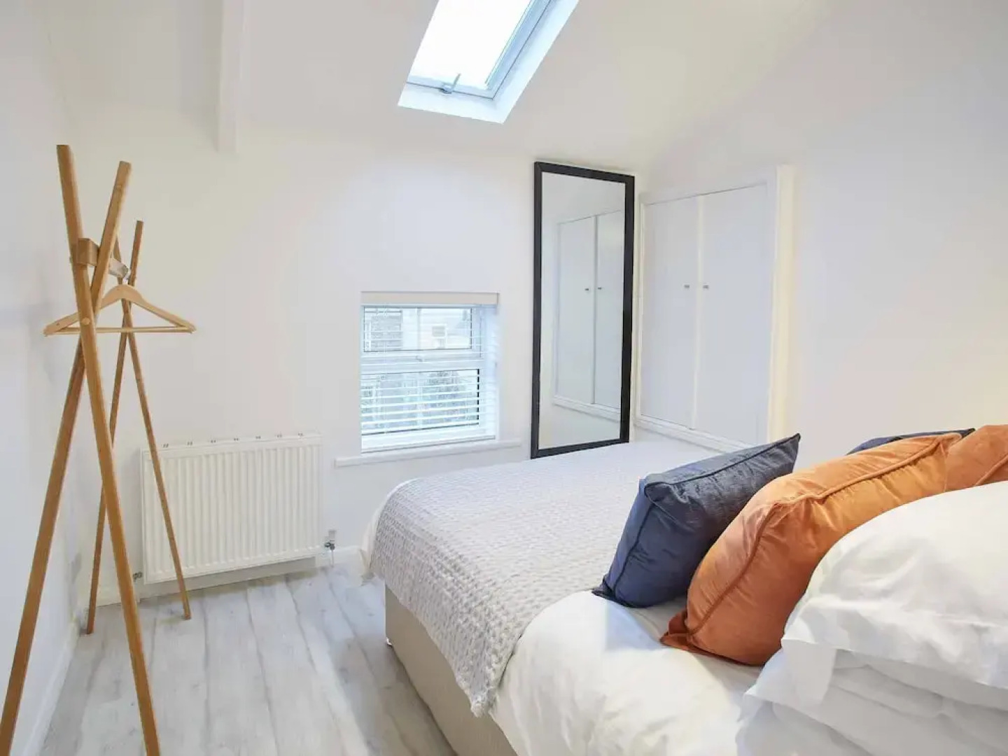 The Surfer's Loft Apartment