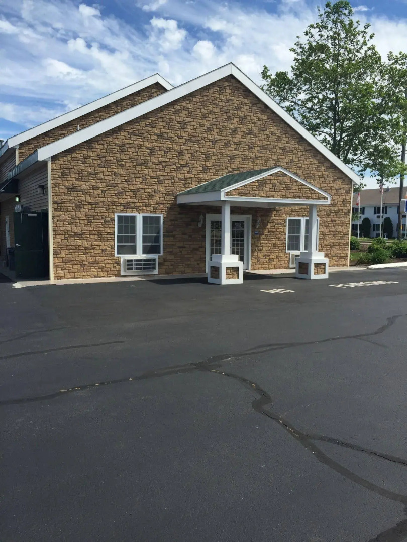 Sunbird Cape Cod Resort