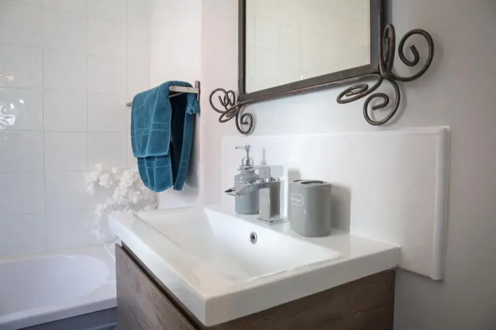 Connemara Lettings Townhouse, Clifden