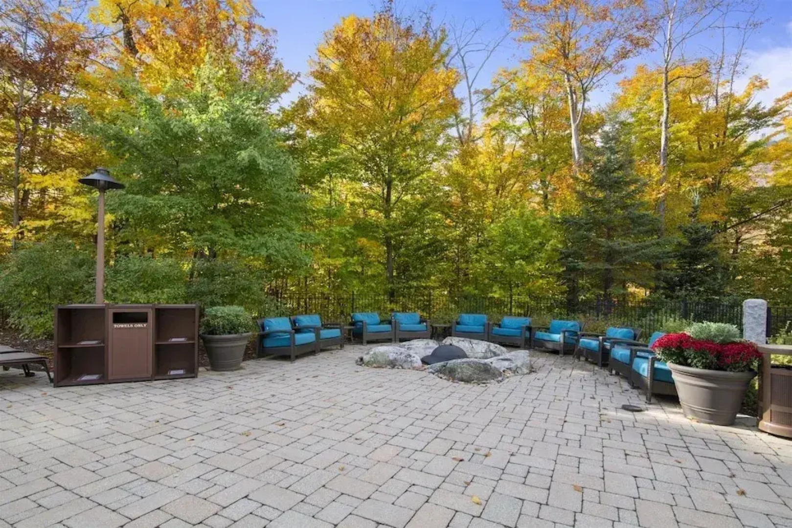 1325 Studio @ The Lodge at Spruce Peak