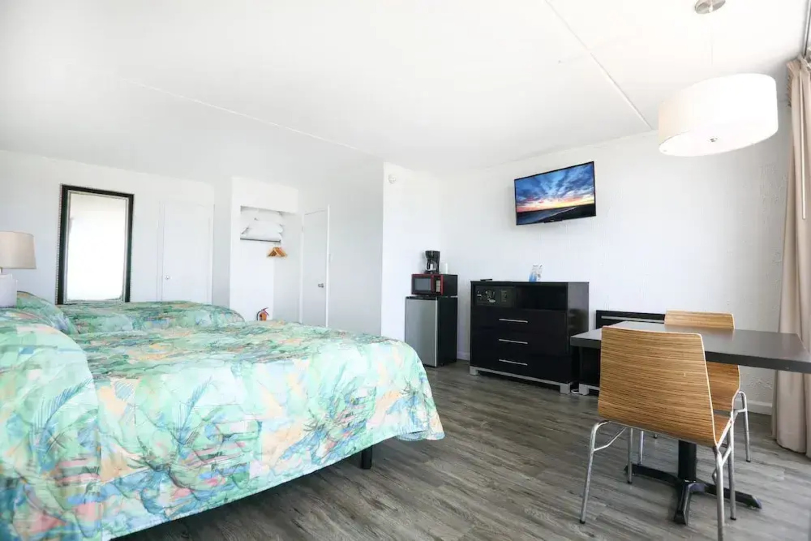 Olympic Island Beach Resort