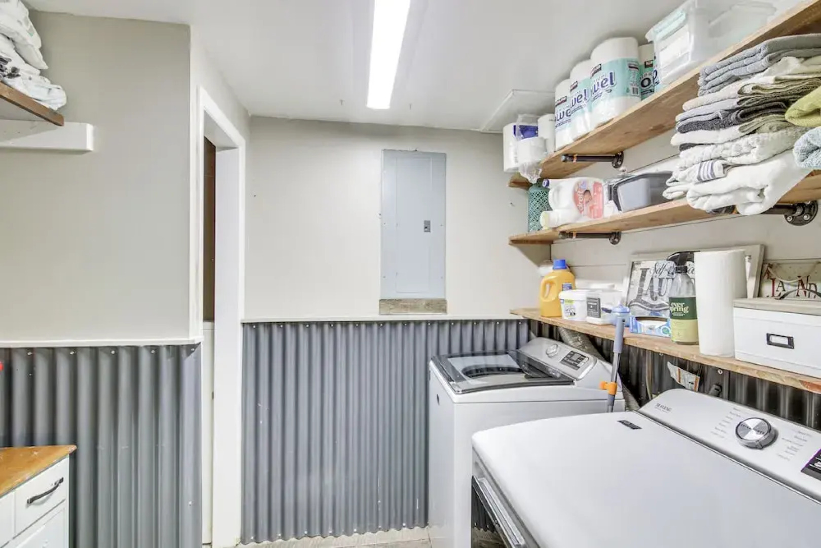 11 Mi to Bozeman: Family Home w/ Movie Room!