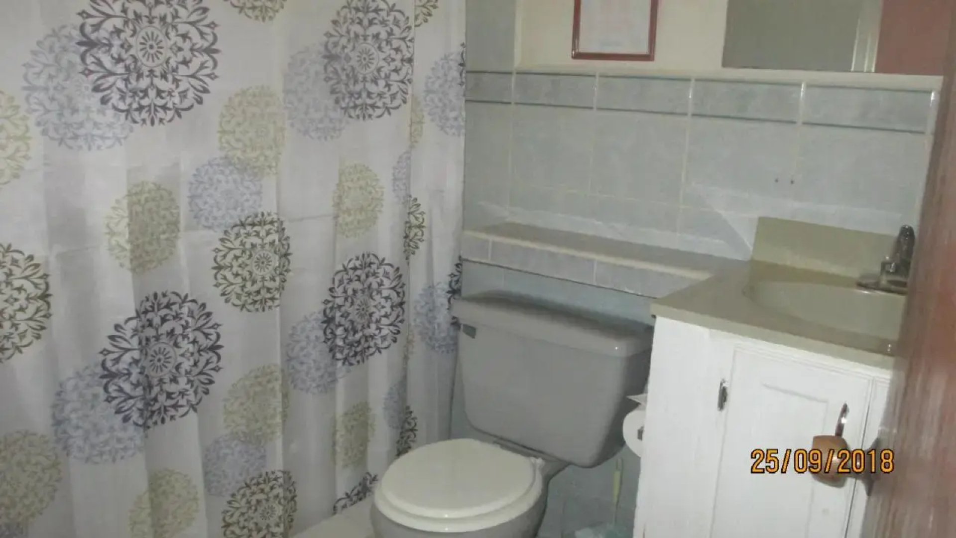 Tropical Breeze Guest House