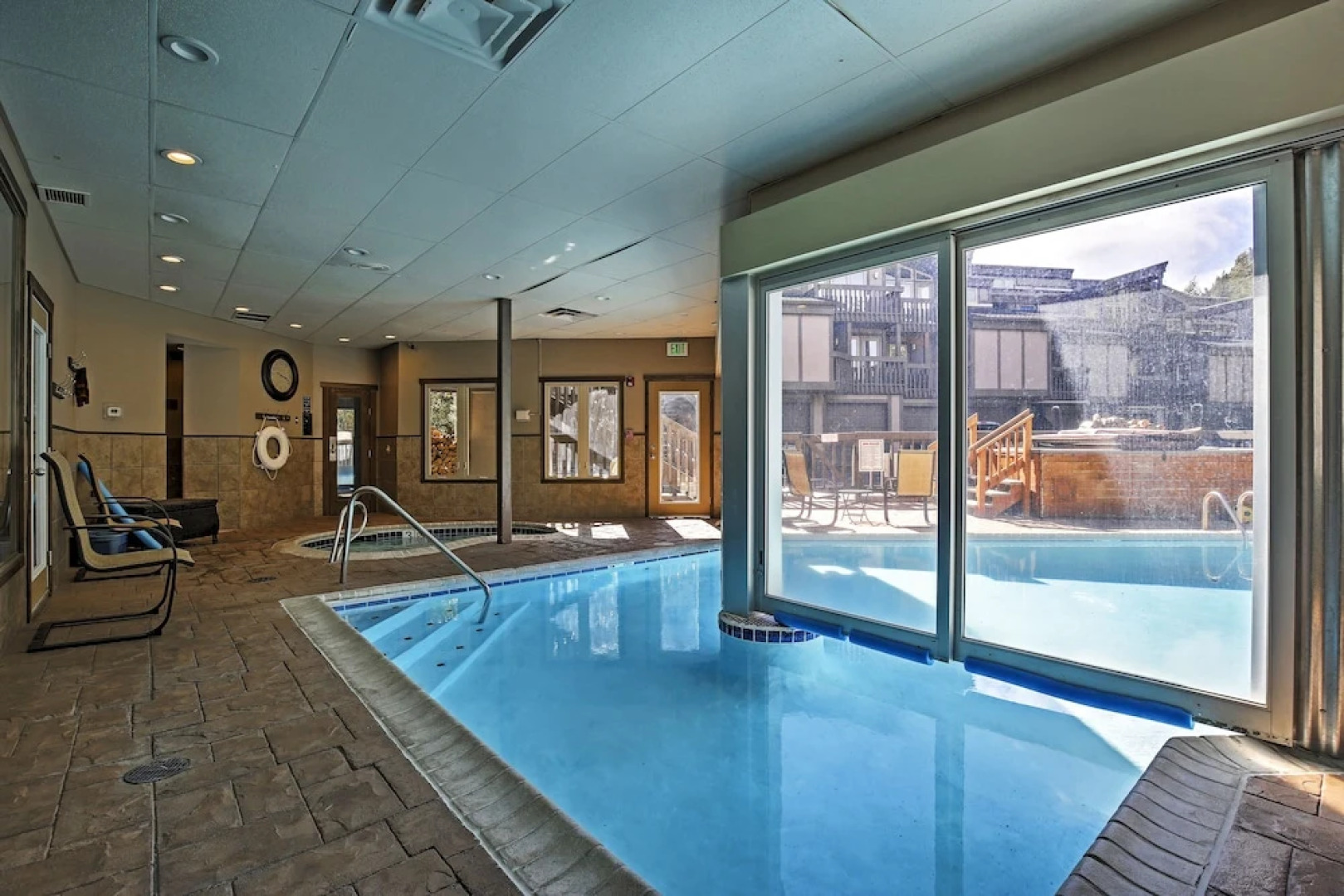 Creekside Frisco Condo w/ Views & Pool Access!