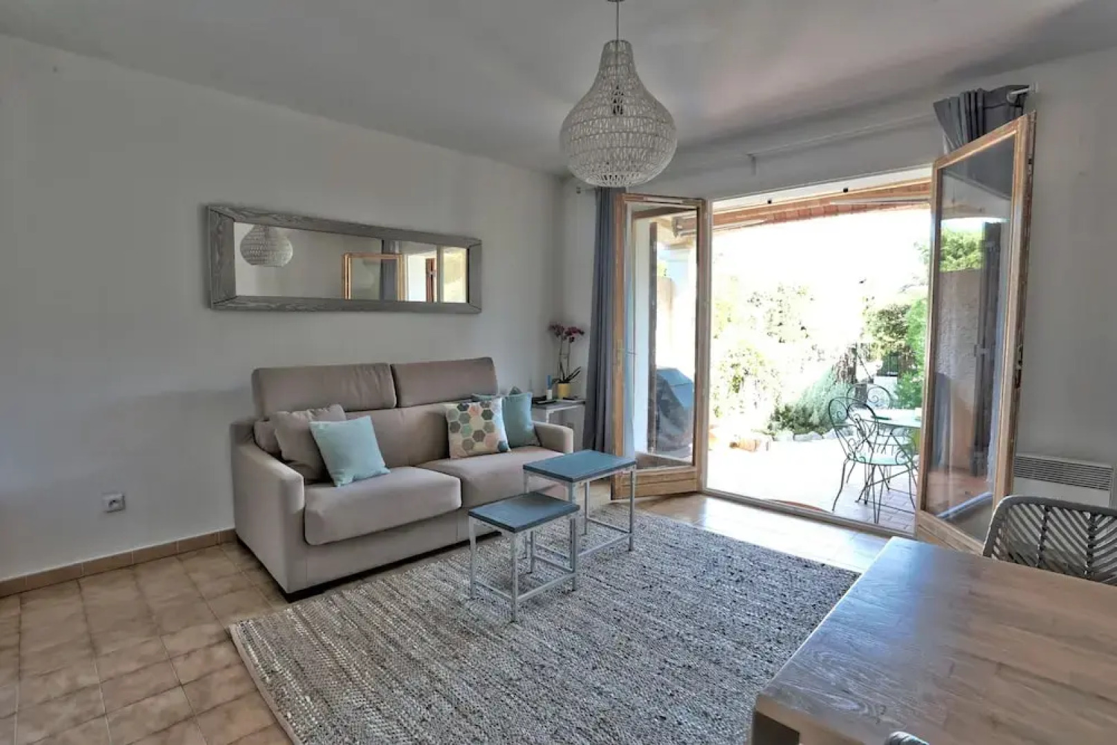 Appartment 600m from Sea Dodo et Tartine