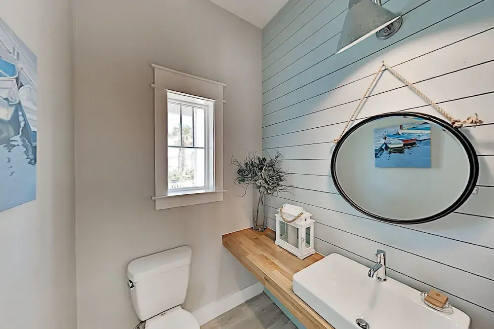 Modern Nautical Bayside W/ Infinity Pool 3 Bedroom Condo