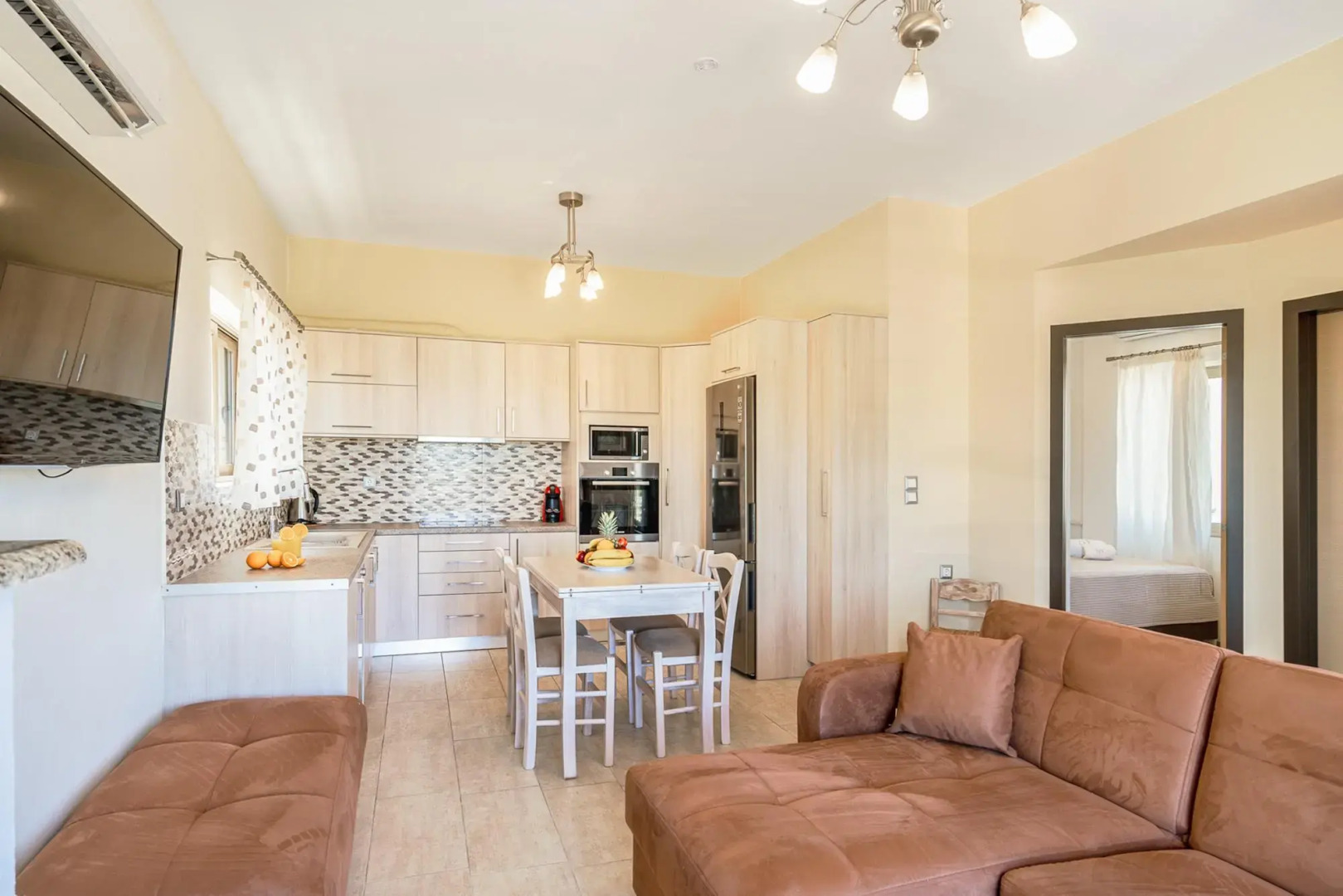 Stefania Villa Dio in Roumeli