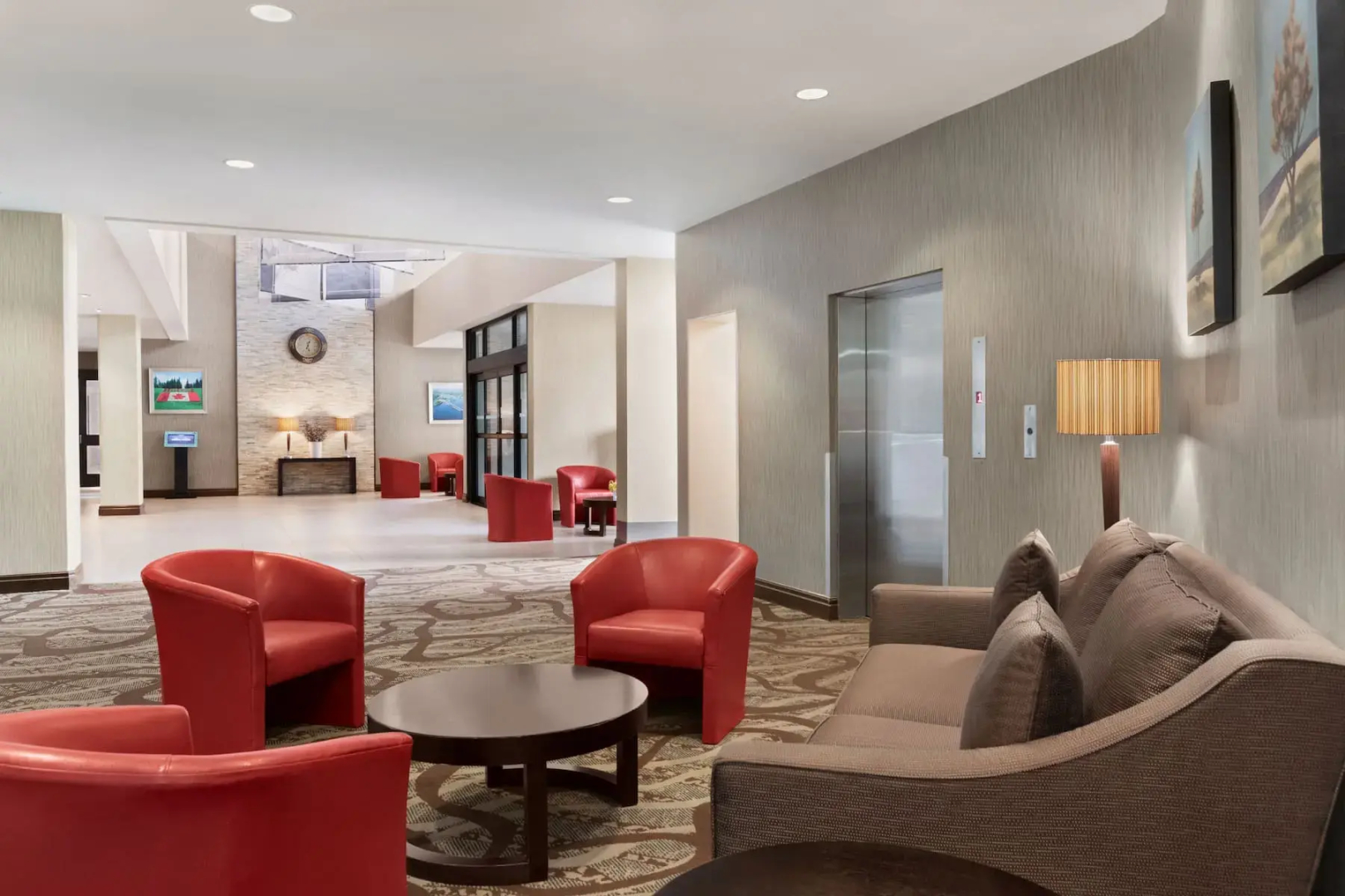 Ramada by Wyndham Belleville Harbourview Conference Centre
