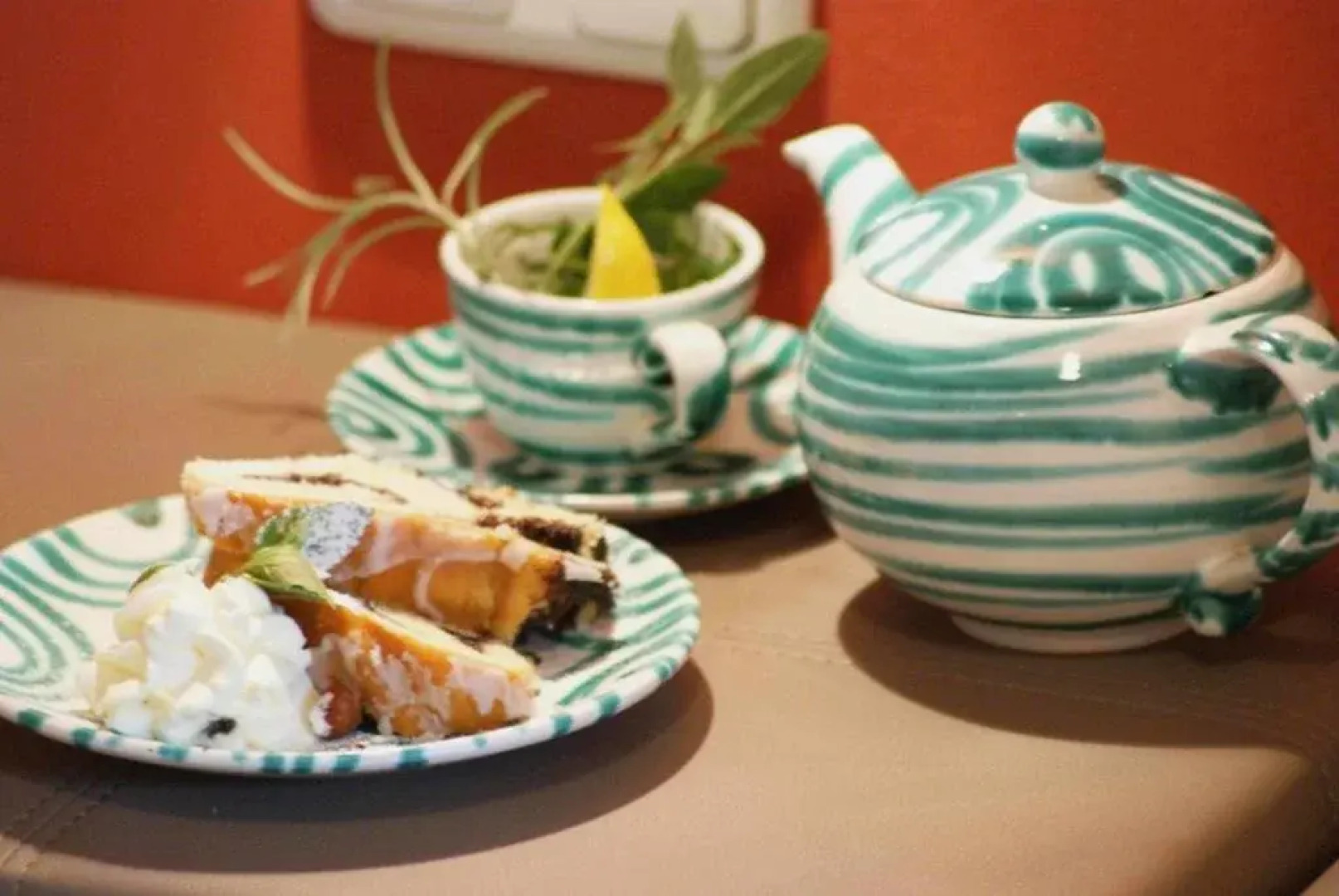 Frauenschuh - Taferne in Köstendorf