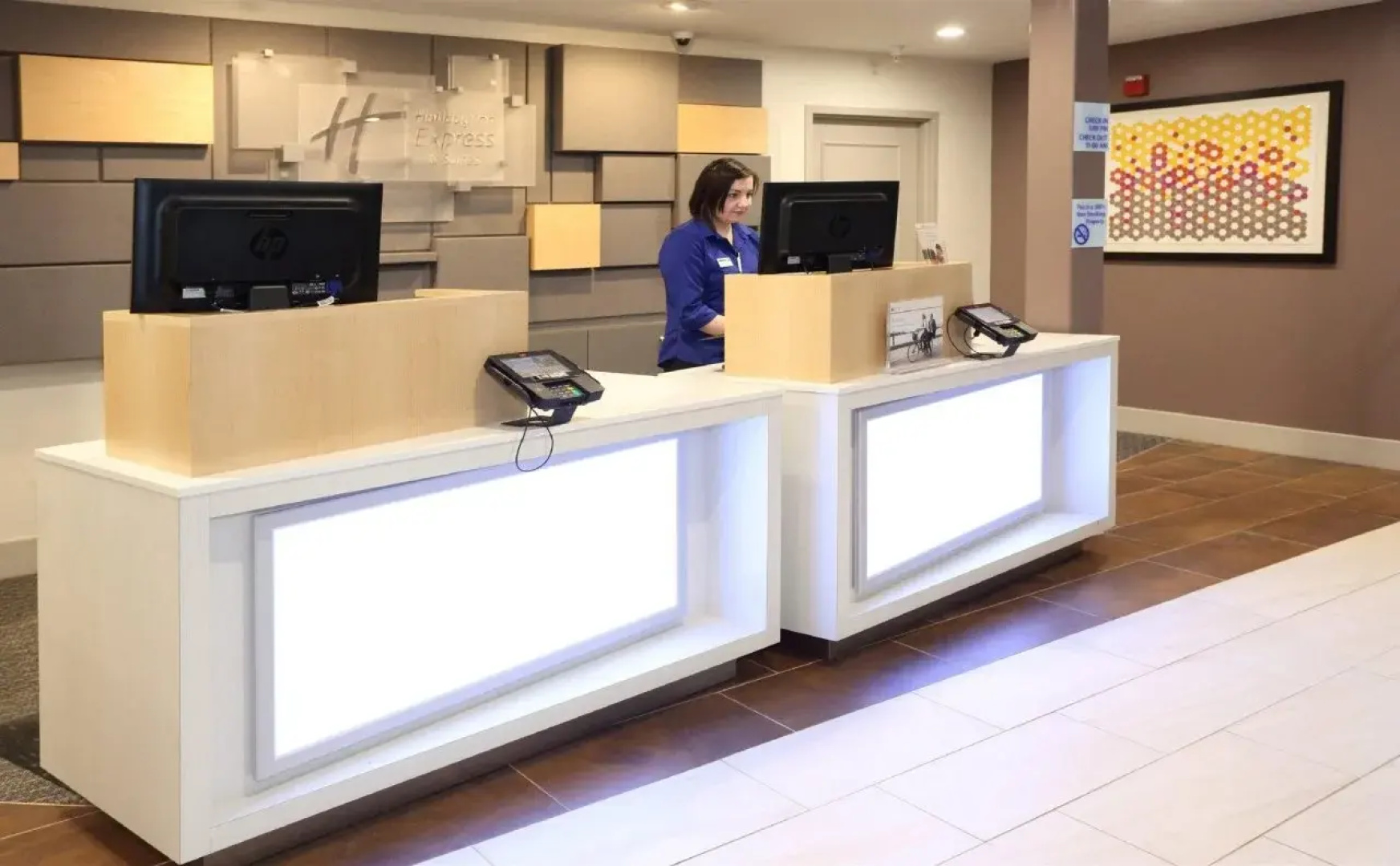 Holiday Inn Express & Suites Newport News by IHG