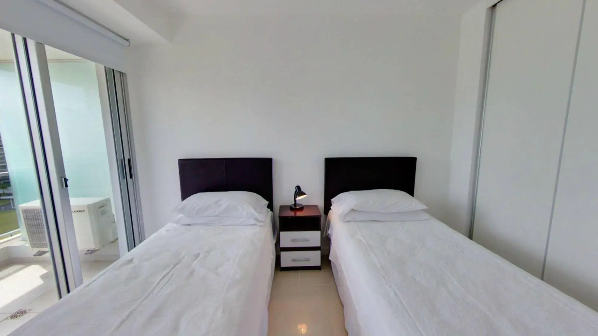 Arenas del Mar Apartments