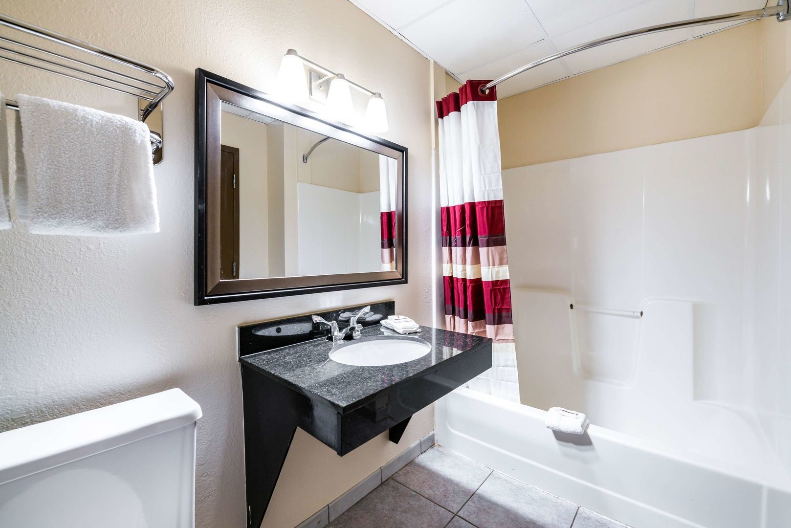 Spark by Hilton Palatine Arlington Heights