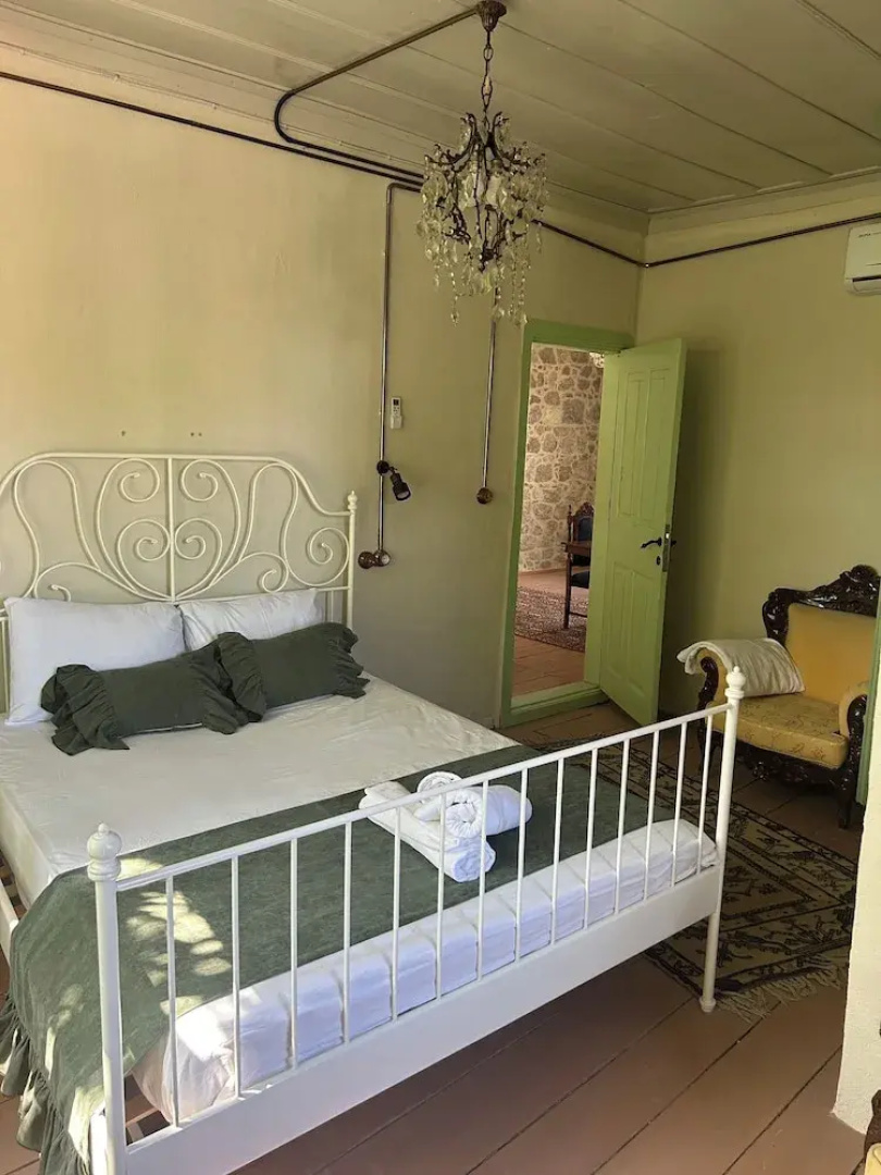 Asclepius Boutique Hotel & Cafe