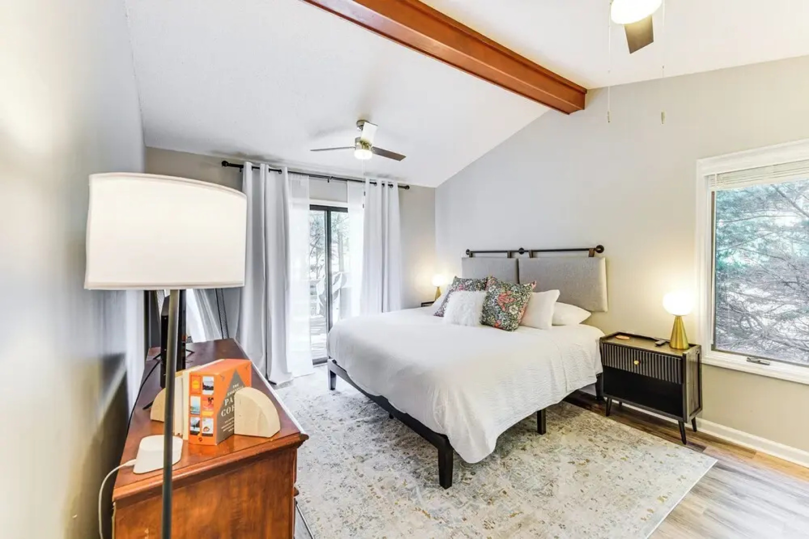 Pinehurst Home: Fire Pit, BBQ + Golf Course View!