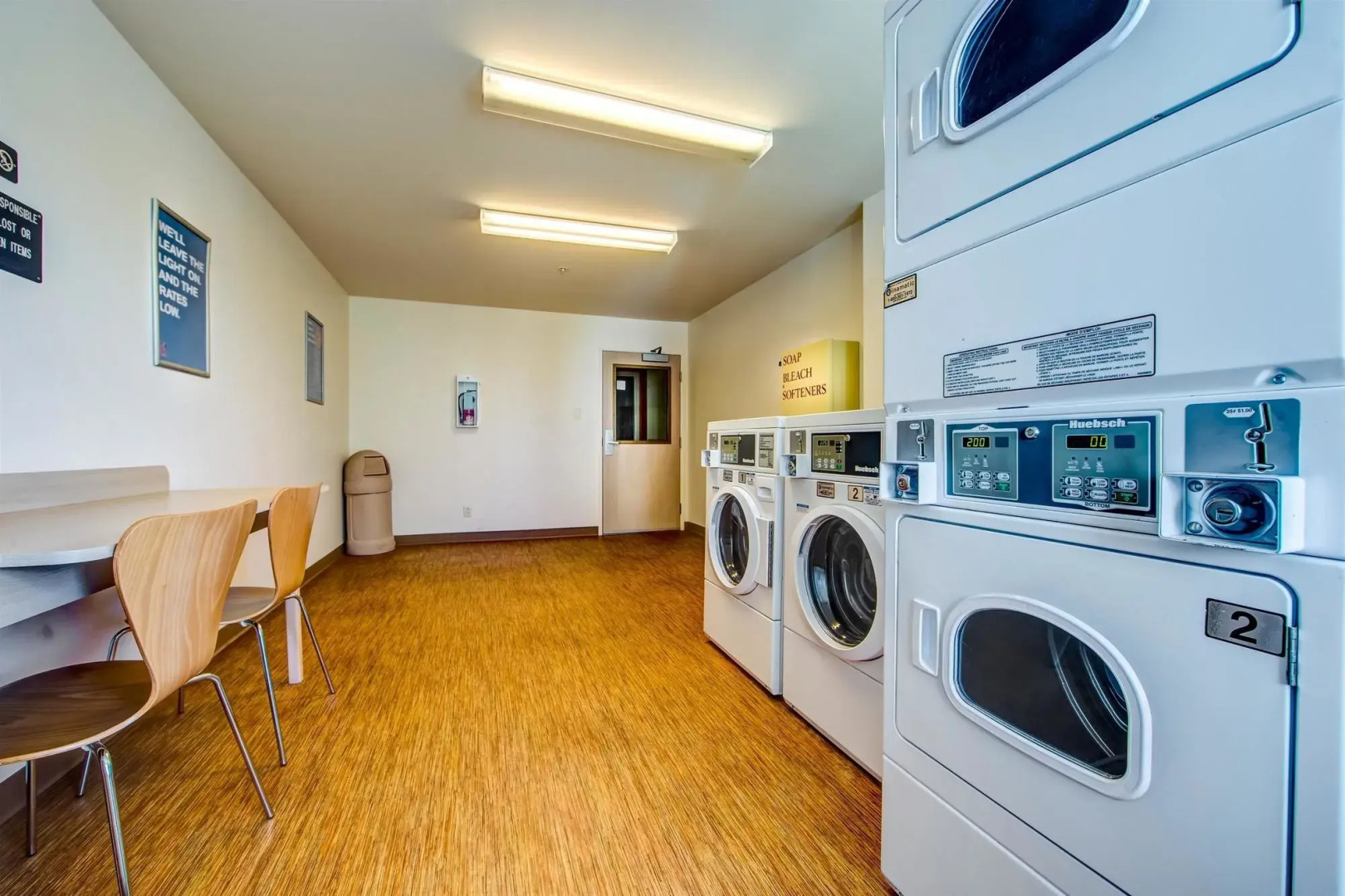 Motel 6 Burlington, ON - Toronto West - Oakville