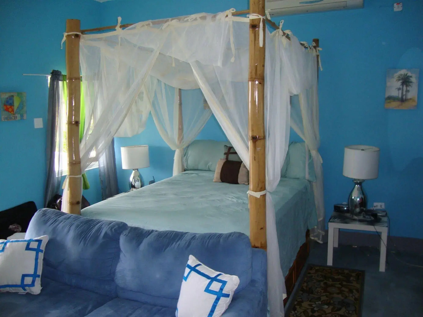 By the Sea Vacation Home and Villa