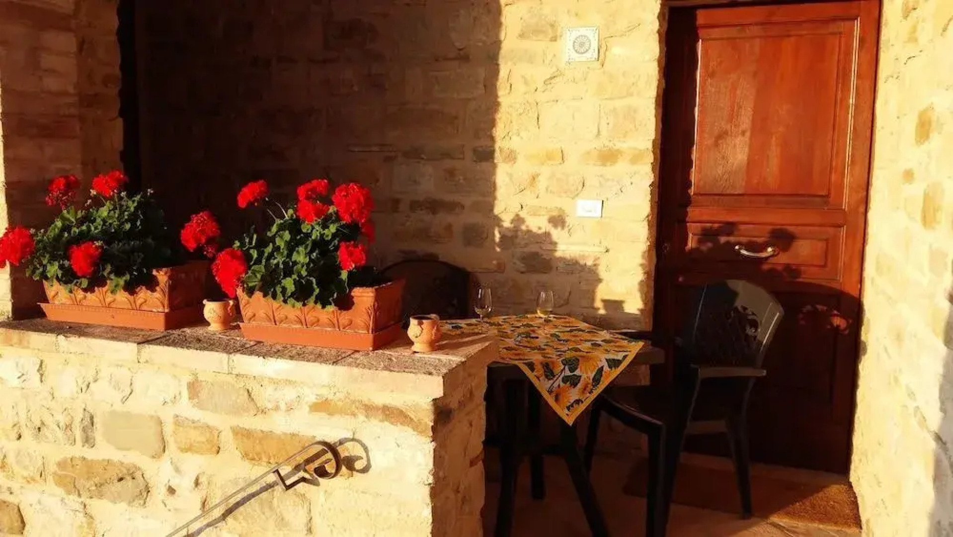 Case Vacanza Serre Di Parrano