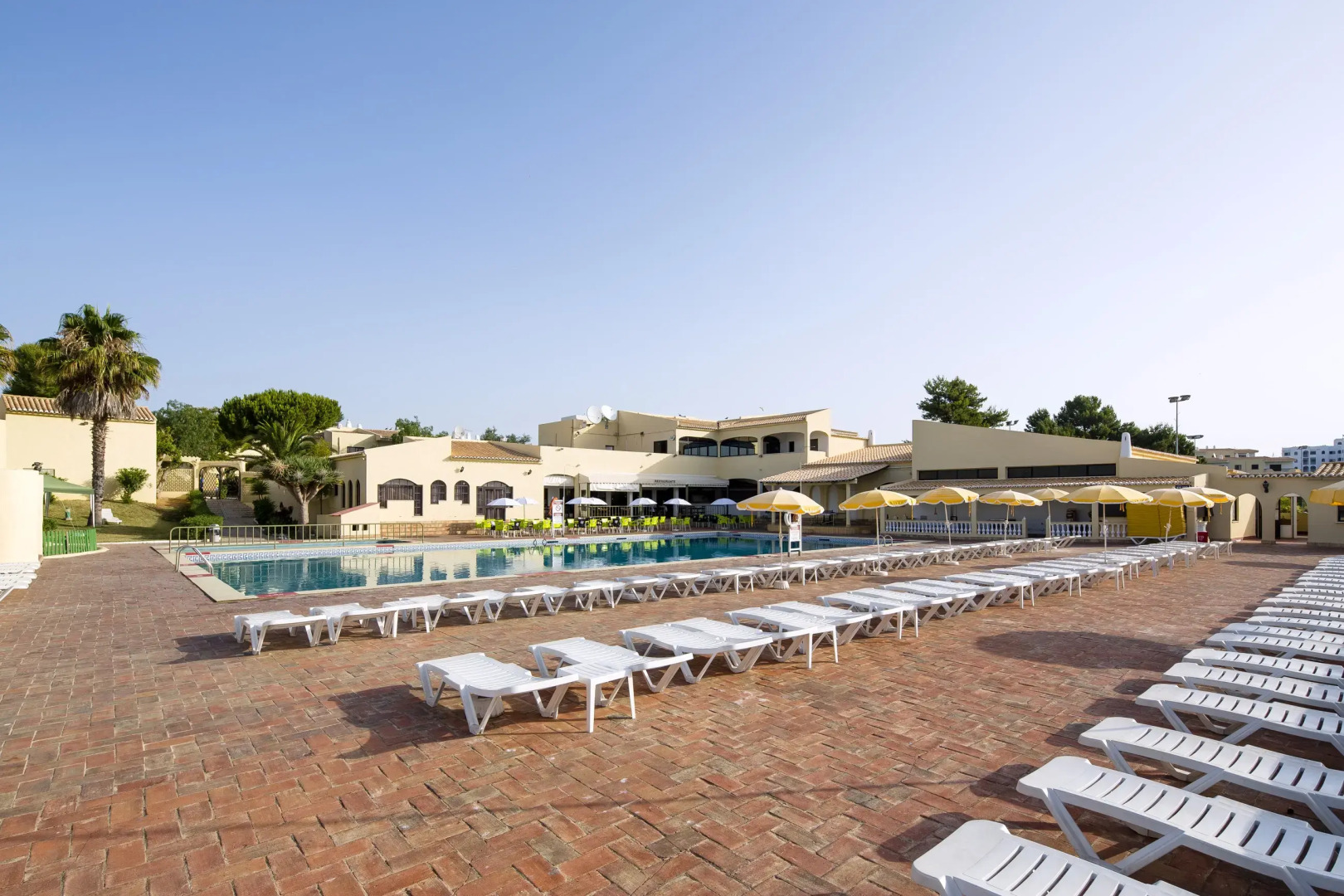 Cheerfulway Clube Brisamar