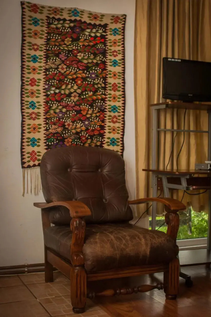 Kings Valley - Sunny Botesti