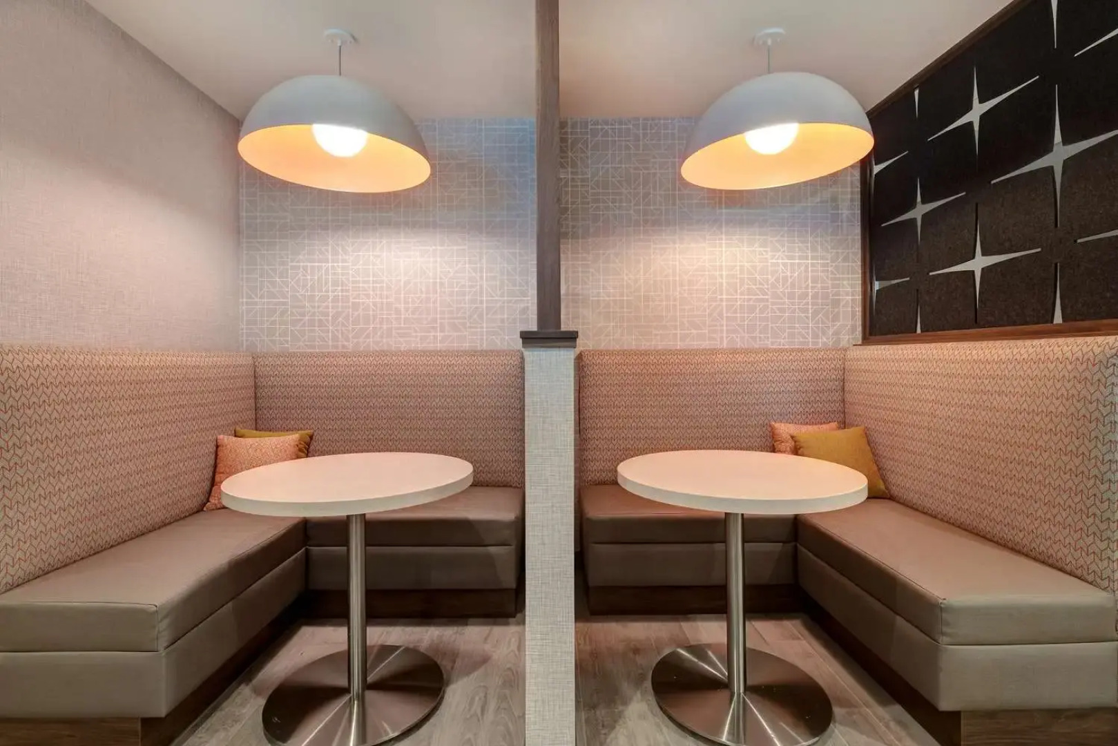 Hampton Inn by Hilton Crown Point