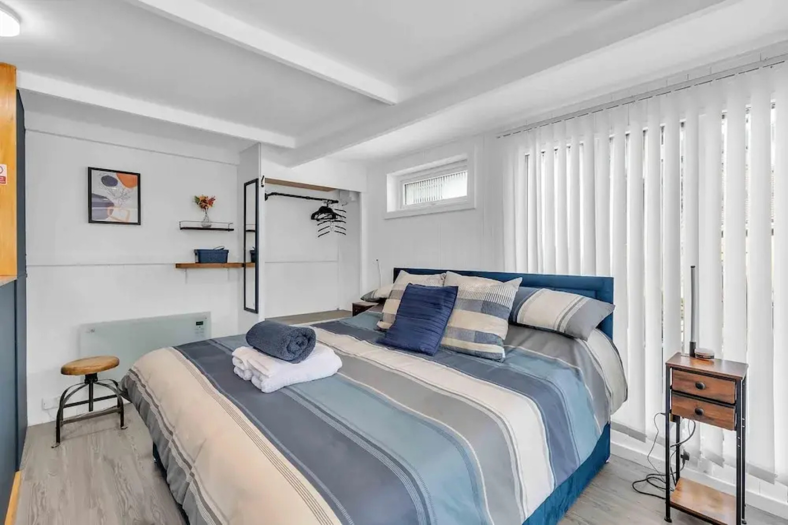 Garden Room With Parking By My Getaways