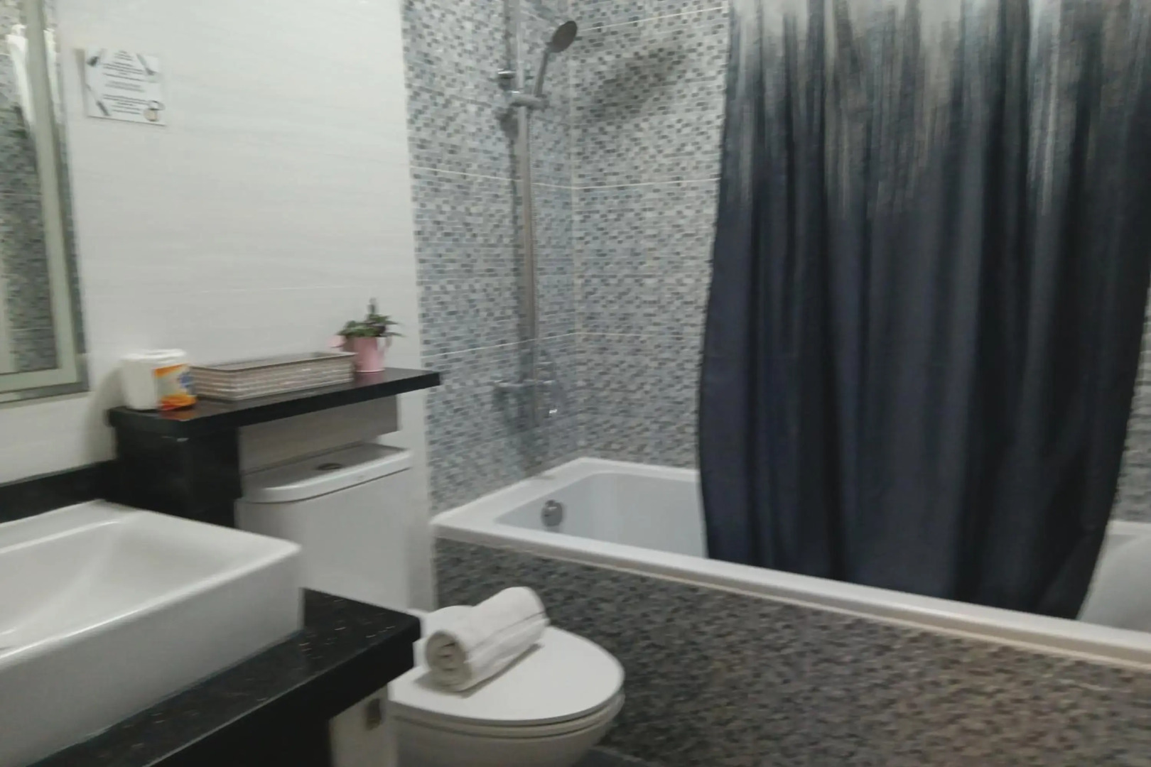 Jo Carter's Hotel and Suites Angeles City