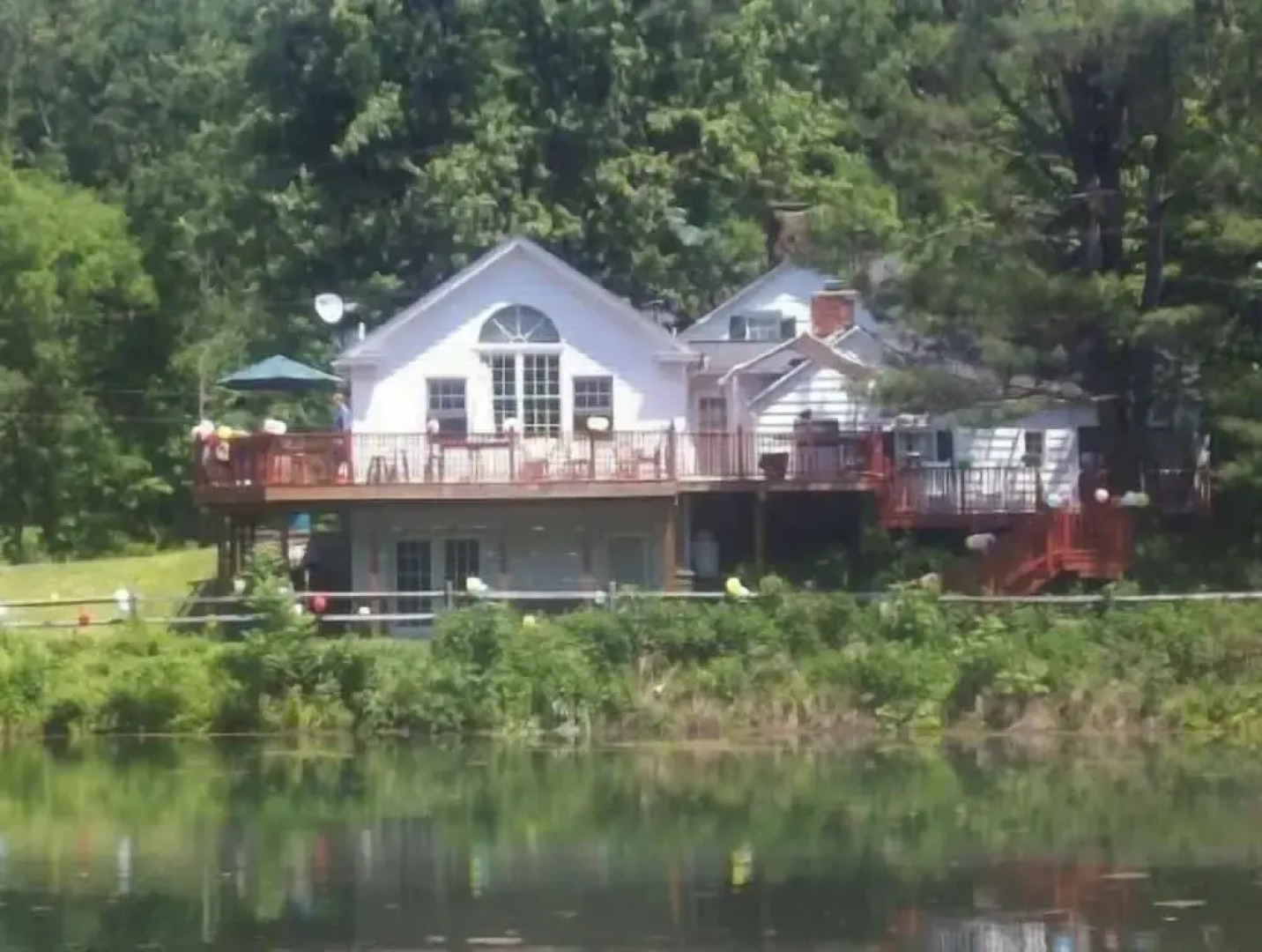 1805 House Bed and Breakfast