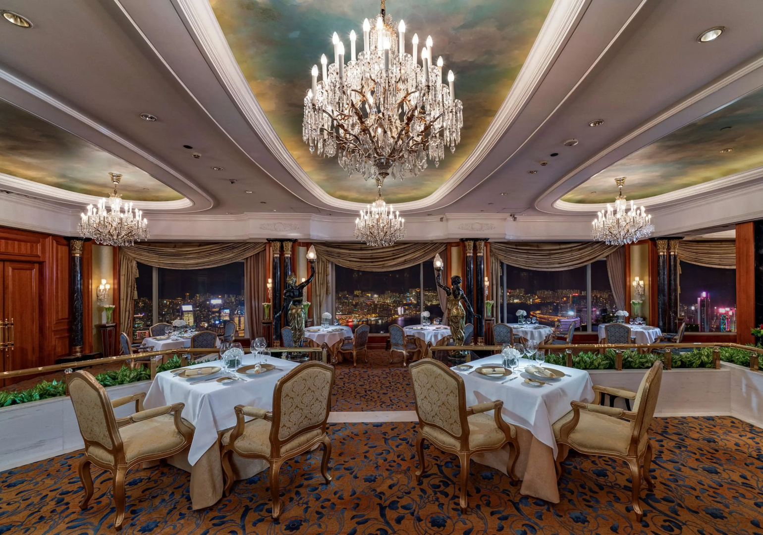 Island Shangri-La, Hong Kong