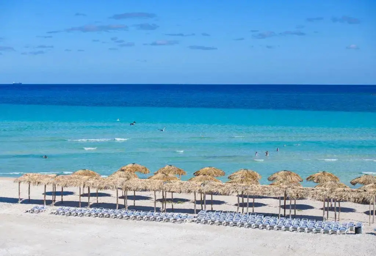 GRAND ASTON Cayo Paredón Beach Resort